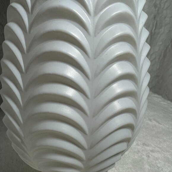 Vintage Mid Century Frosted Draped Glass Lamp Shade Hanging Swag Globe MCM - Picture 3 of 11